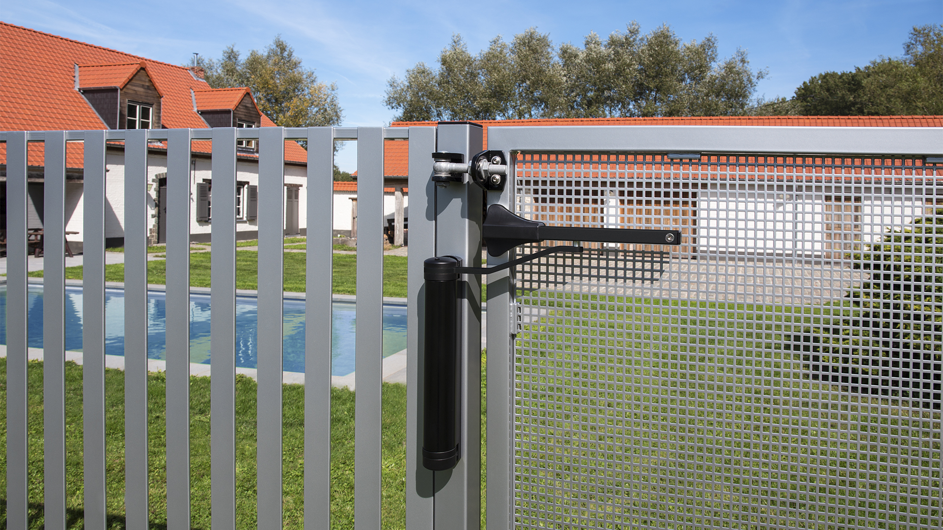 LOCINOX LION-9005 felszerelt önzáró szerkezet